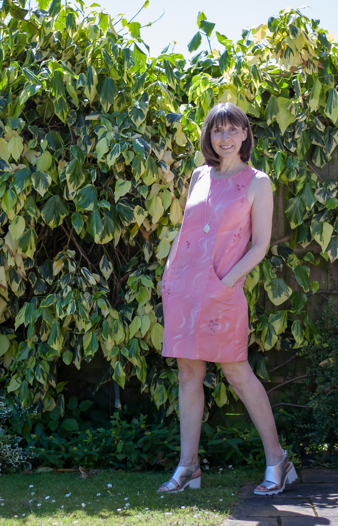 Princess Seam Dress Plus DIY Tutorial For In-Panel Pockets
