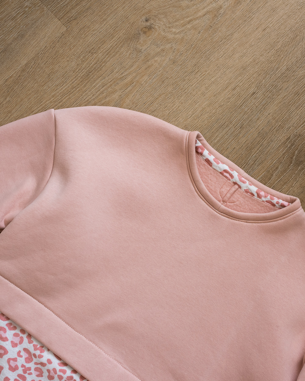 Back neck binding detail