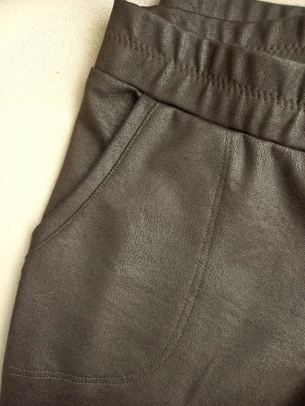Leather-Look Ponte Hudson Joggers. Pocket close-up