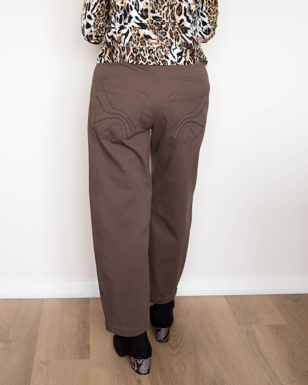 Chocolate Brown Barrel-Leg Jeans
back view