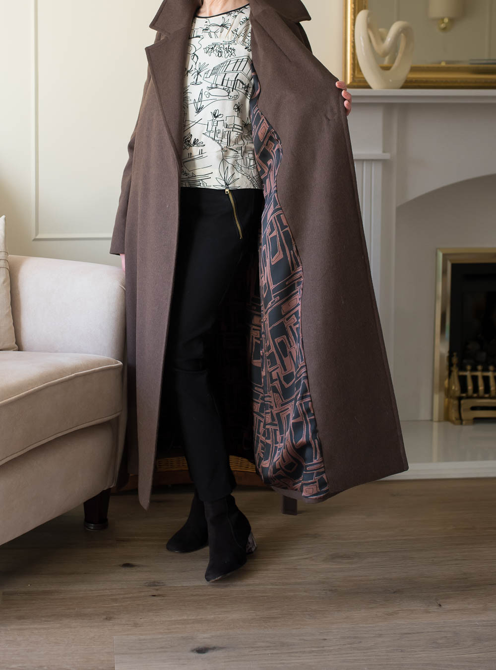 Coat lining. Vikisews Mysaria.