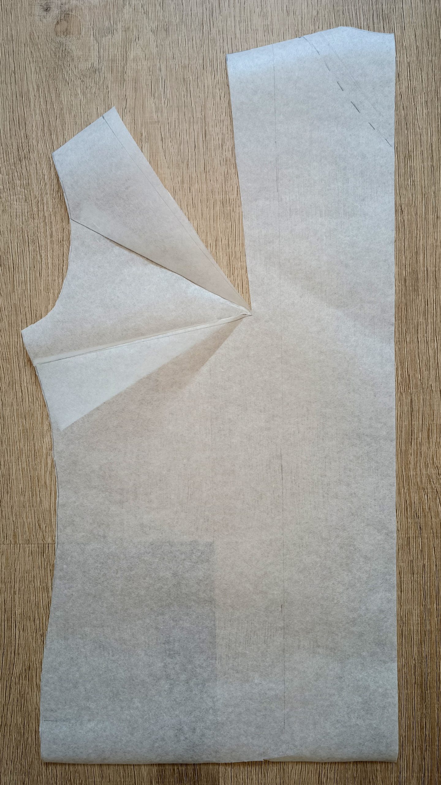 Self-Drafted Double Gauze Top
Front pattern piece dart manipulation