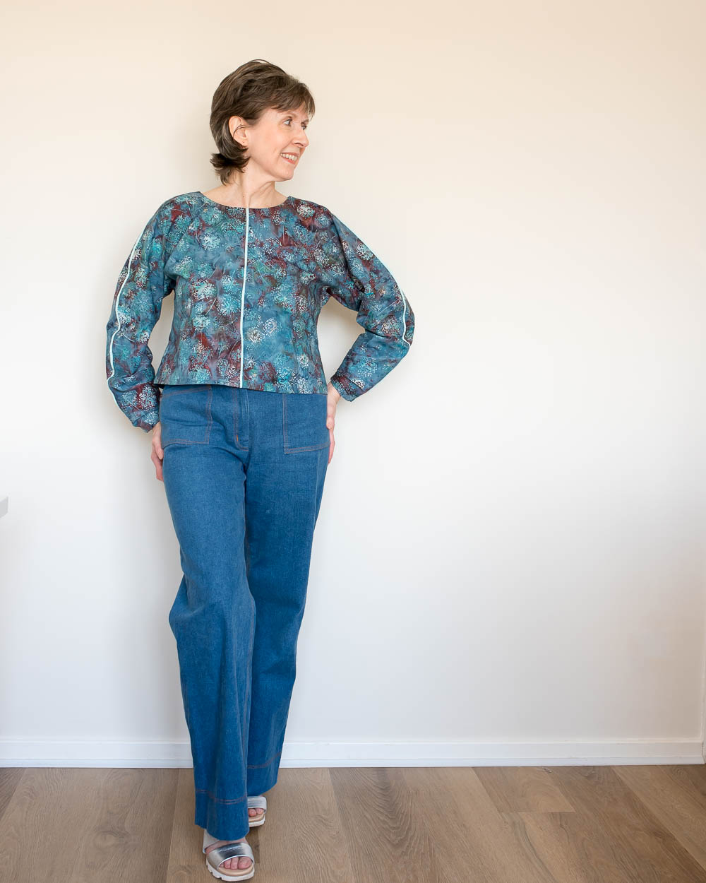 dolman barrel-sleeved blouse