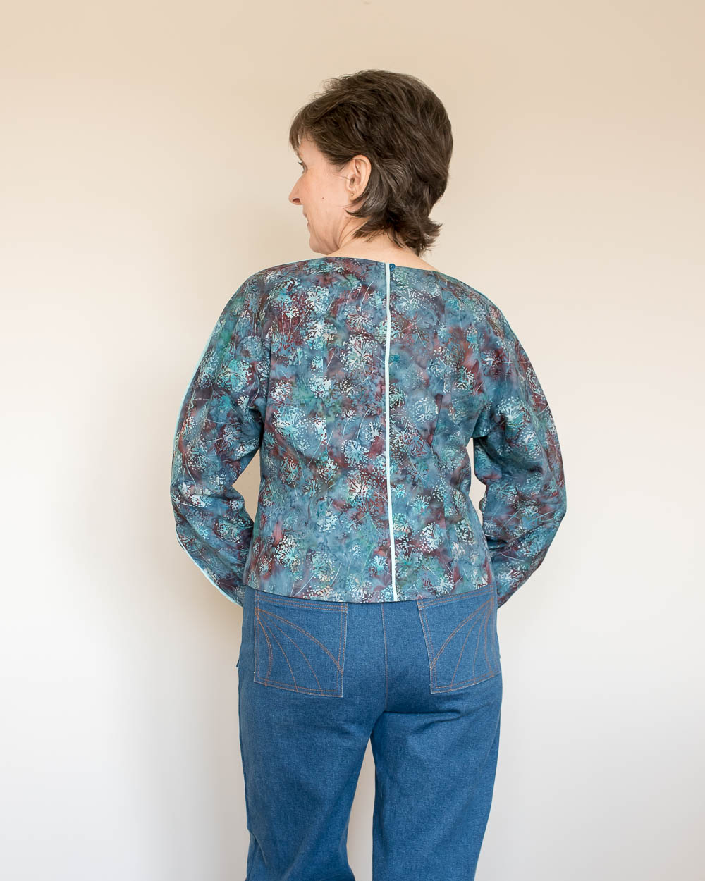dolman barrel-sleeved blouse